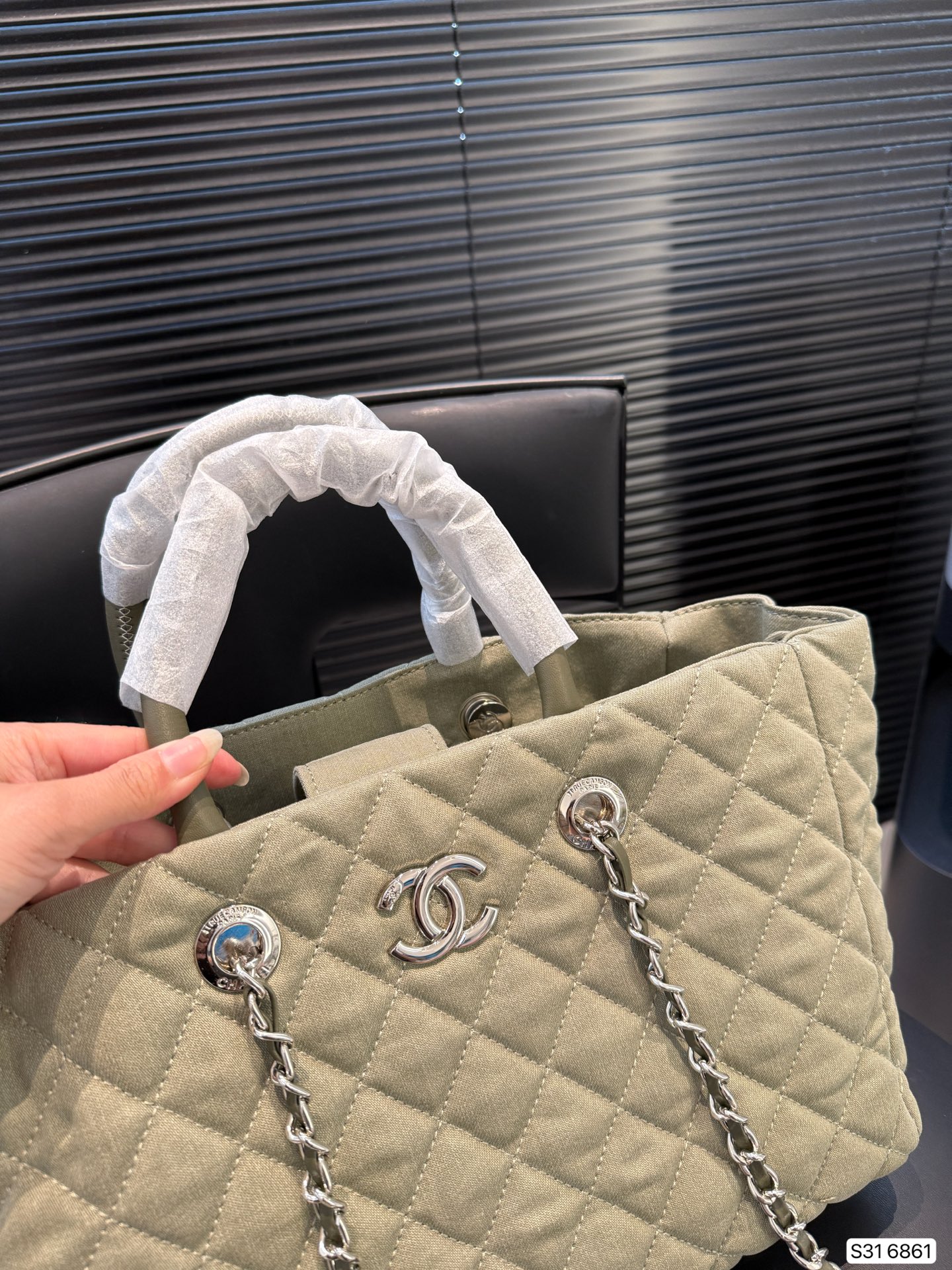 【CHANEL公式旗艦店】シャネル デニムのハンドバッグ  6861-BRAND OFF