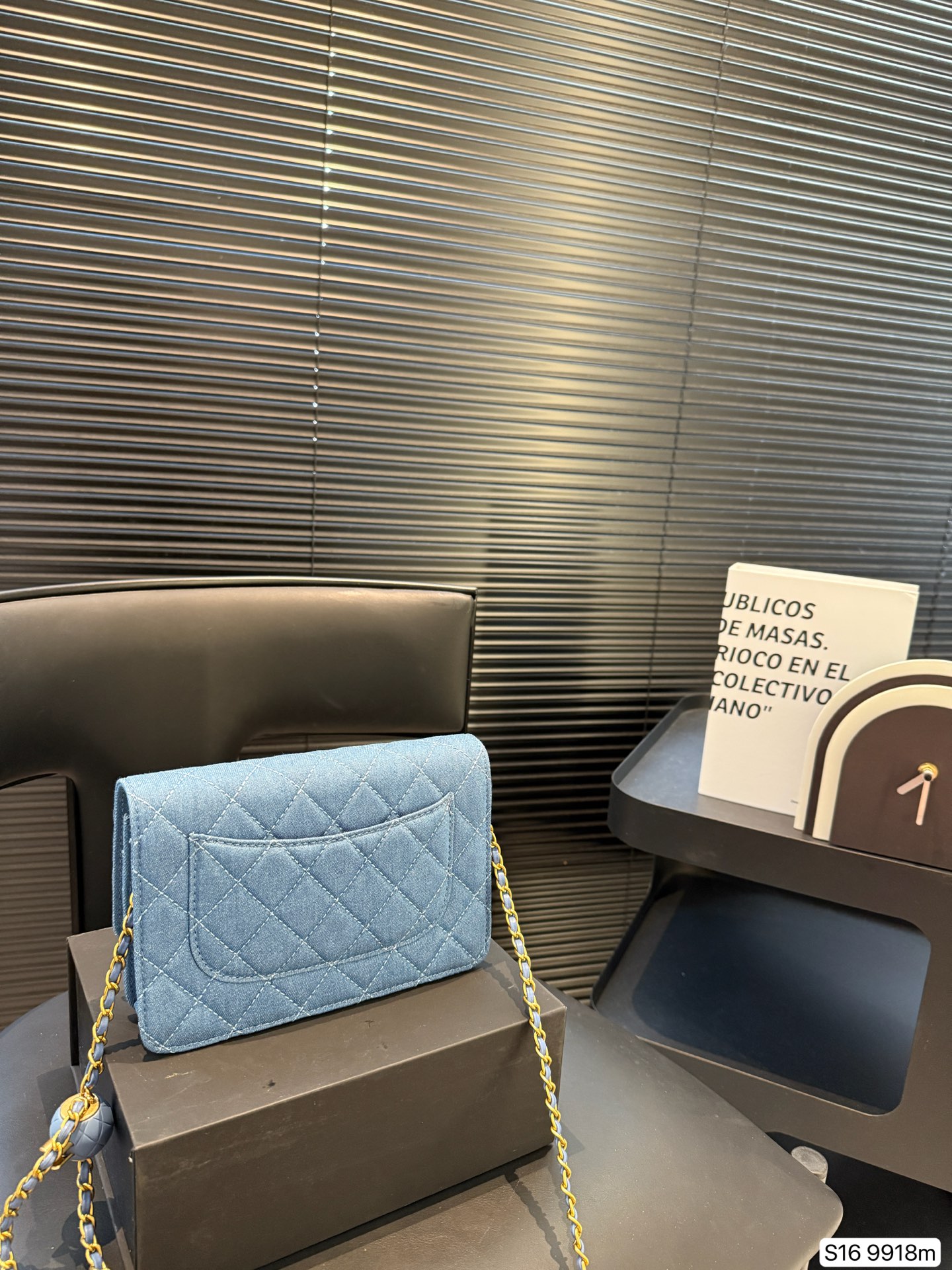 【CHANEL公式旗艦店】シャネル デニムバッグ  9918-BRAND OFF