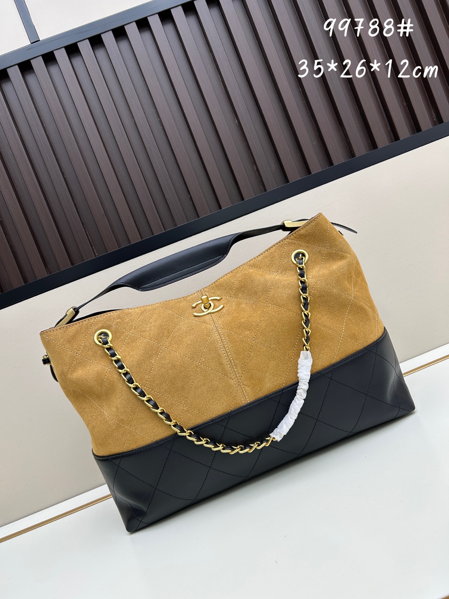 【CHANEL公式旗艦店】シャネル 25A TOTE ハンドバッグ-BRAND OFF