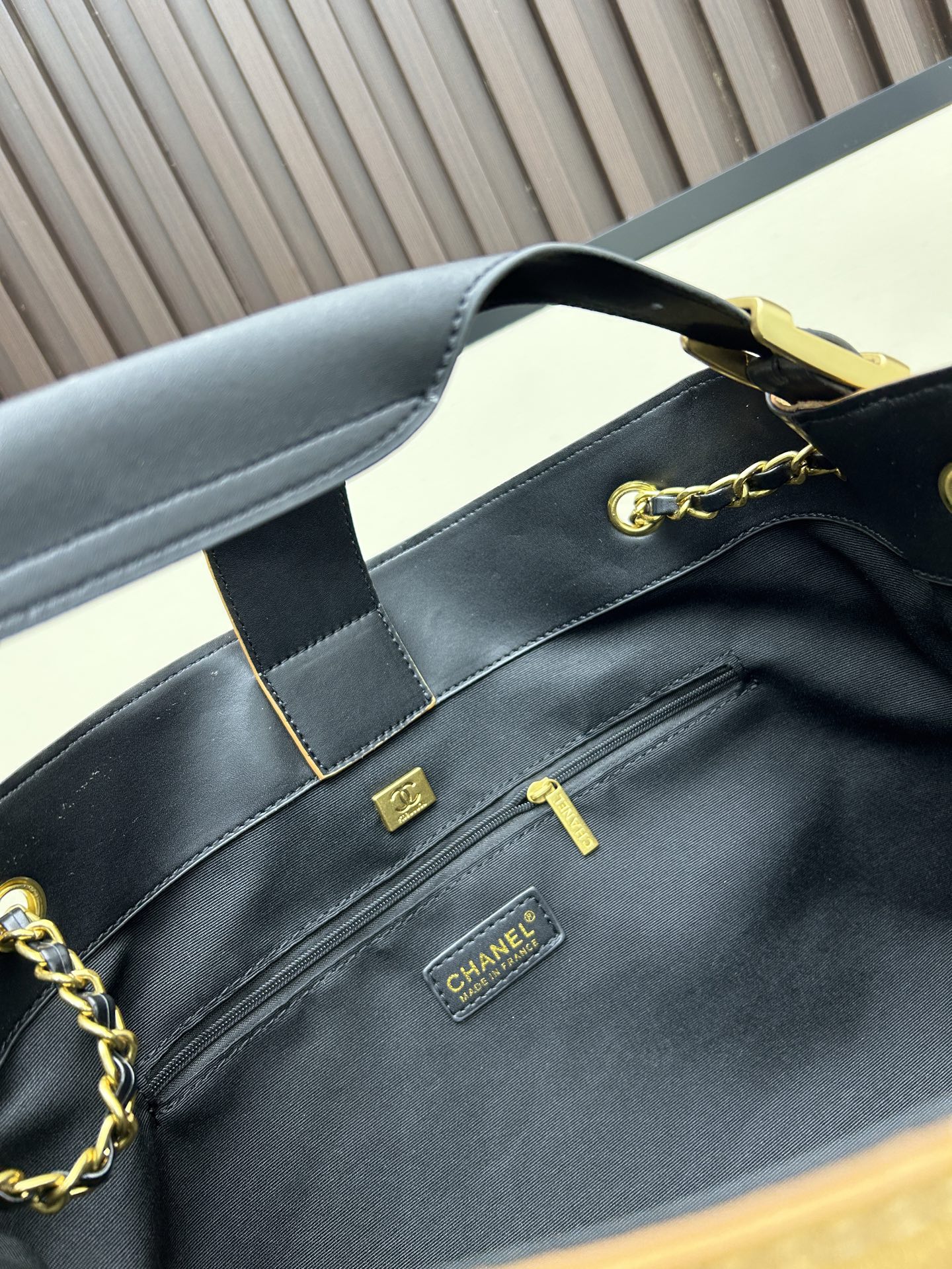 【CHANEL公式旗艦店】シャネル 25A TOTE ハンドバッグ-BRAND OFF