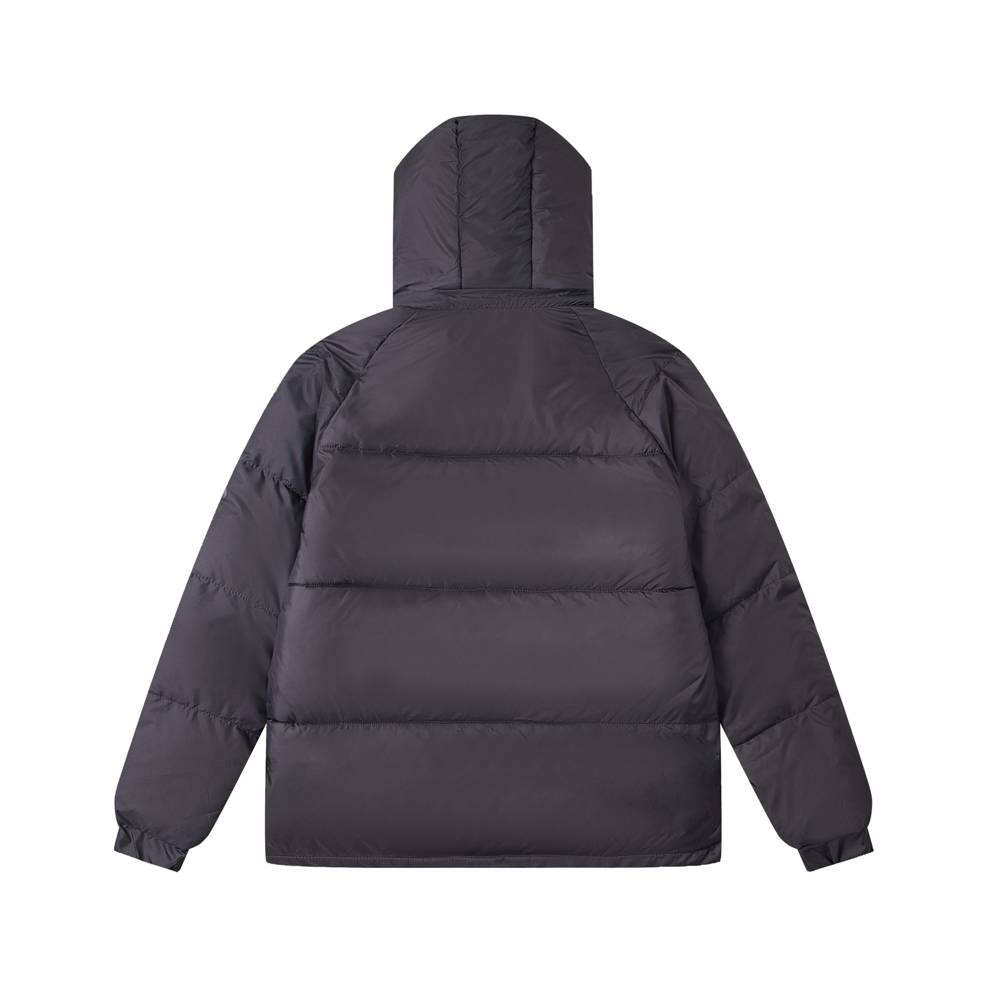 FENDI（フェンディ） ダウンジャケット、ご好評に付き再入荷！-BRAND OFF
