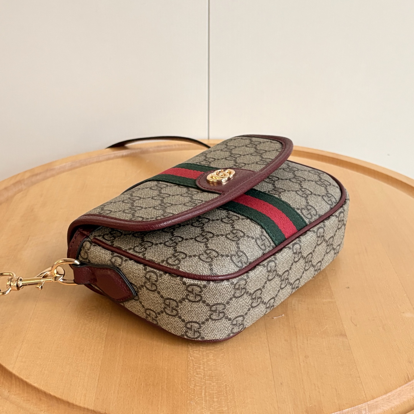 【GUCCI公式旗艦店】グッチ 定番ショルダーバッグ 大人気好評！-BRAND OFF
