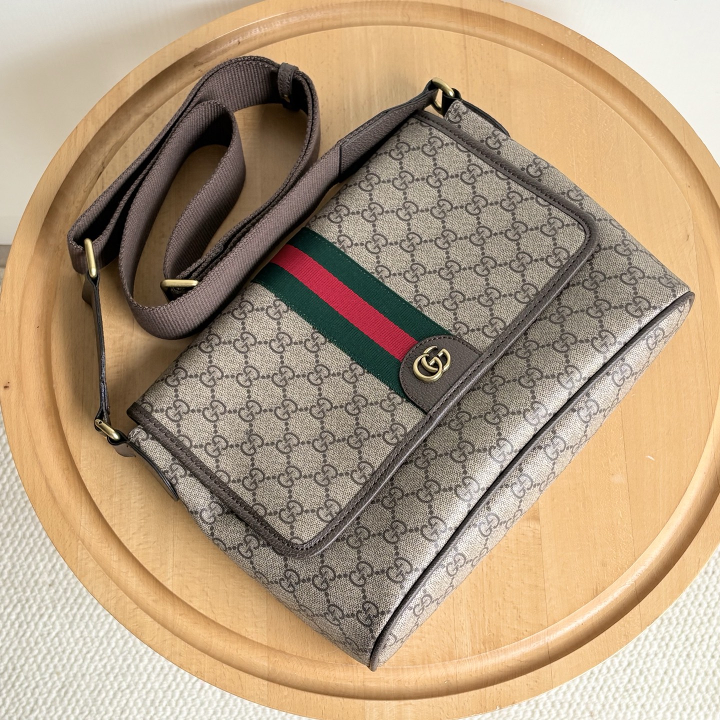【GUCCI公式旗艦店】グッチ 大人気 クロスボディバッグ ★完売確実の売れ筋★-BRAND OFF