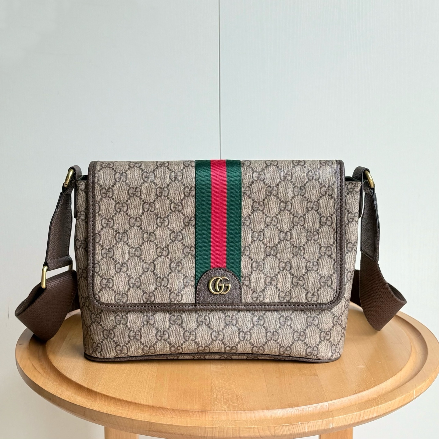 【GUCCI公式旗艦店】グッチ 大人気 クロスボディバッグ ★完売確実の売れ筋★-BRAND OFF