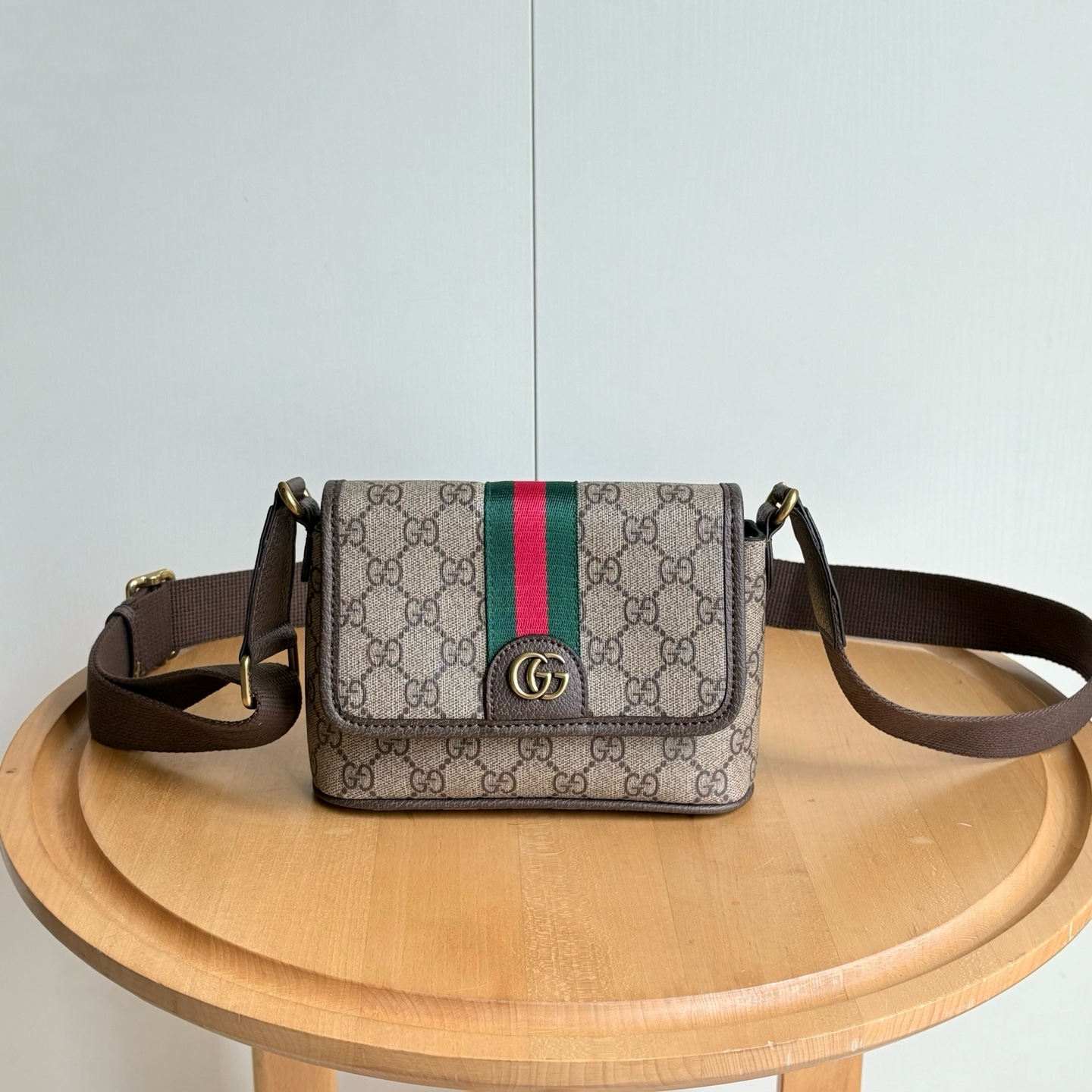 【GUCCI公式旗艦店】グッチ 大人気 クロスボディバッグ ★完売確実の売れ筋★-BRAND OFF