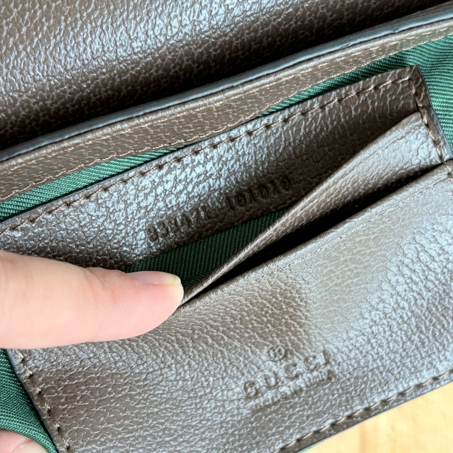 【GUCCI公式旗艦店】グッチ 大人気 クロスボディバッグ 838471-BRAND OFF