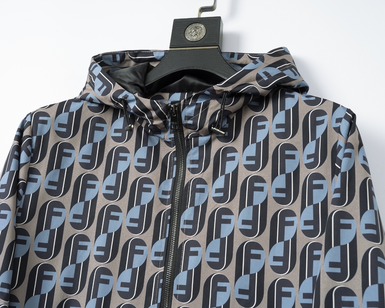 【FENDI旗艦店】フェンディ ジャケット 、ご好評に付き再入荷！-BRAND OFF