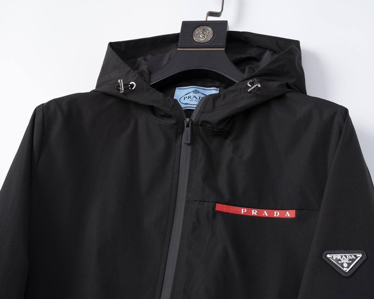 【PRADA旗艦店】プラダ ジャケット ご好評に付き再入荷！-BRAND OFF