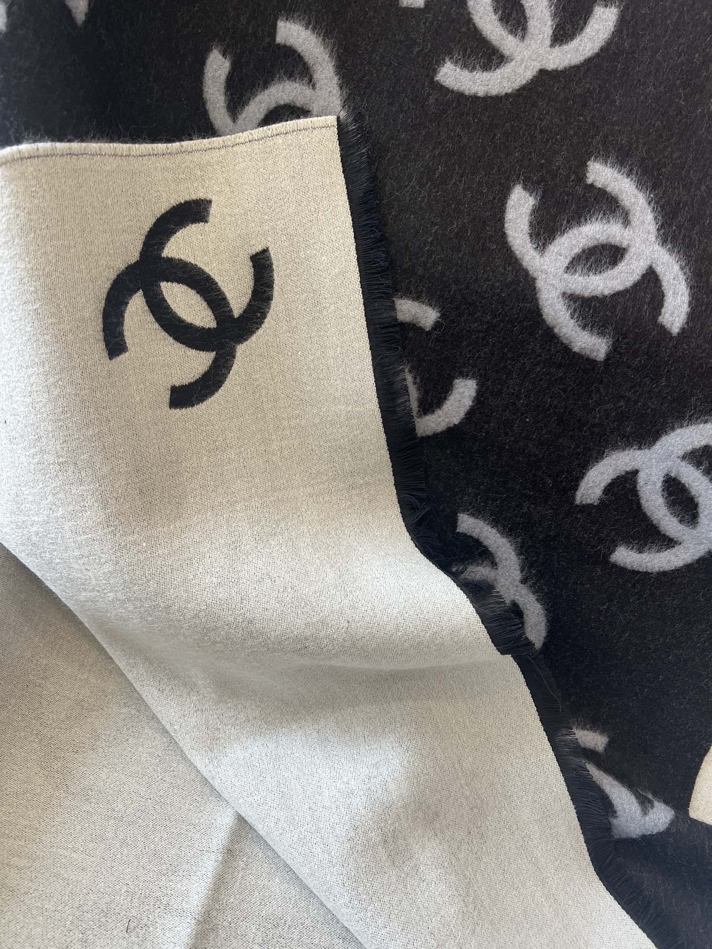 【CHANEL公式旗艦店】シャネル スカーフ 限定発売 送料無料-BRAND OFF