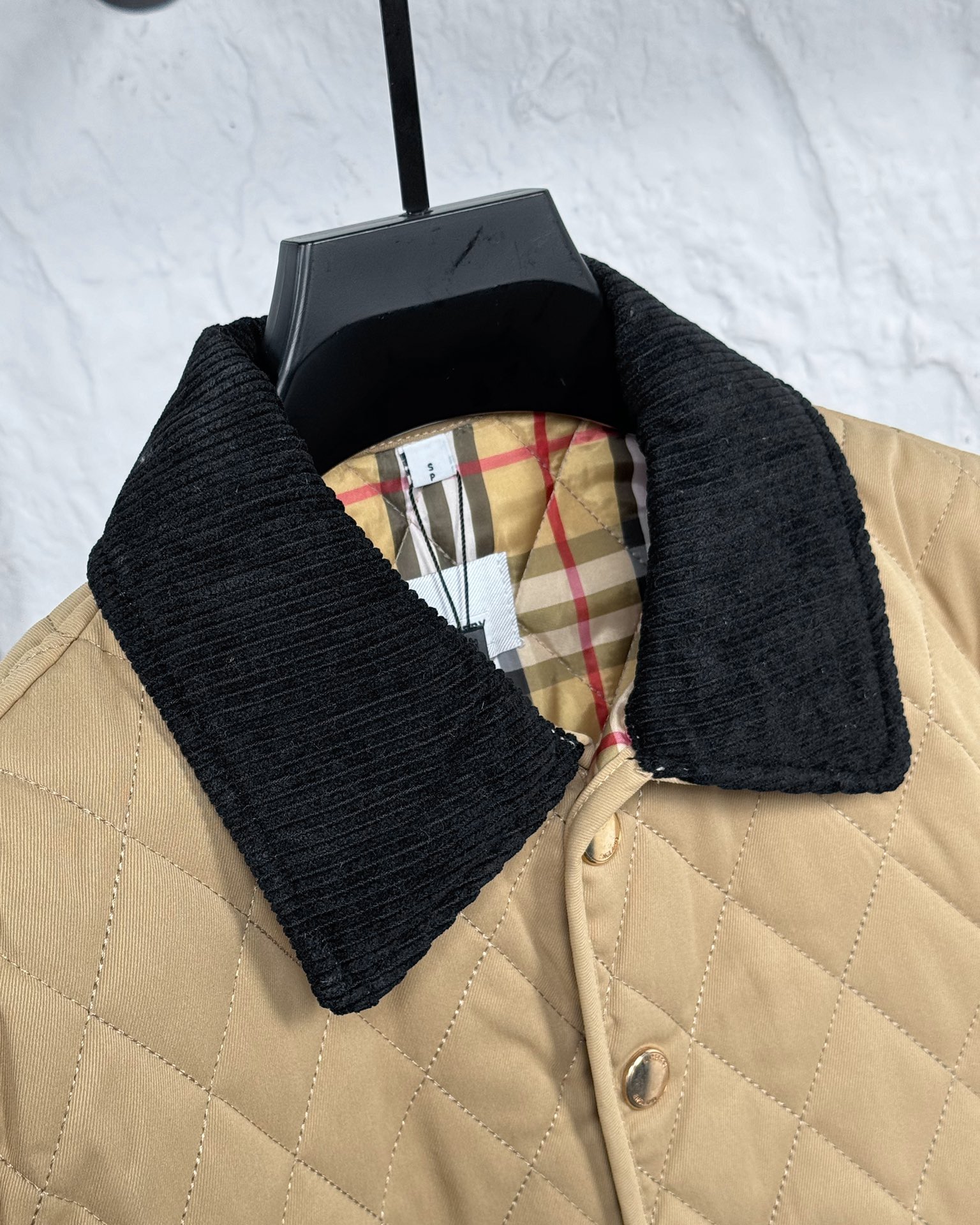 【BUREERRY旗艦店】（バーバリー）綿ジャケット、ご好評に付き再入荷！-BRAND OFF