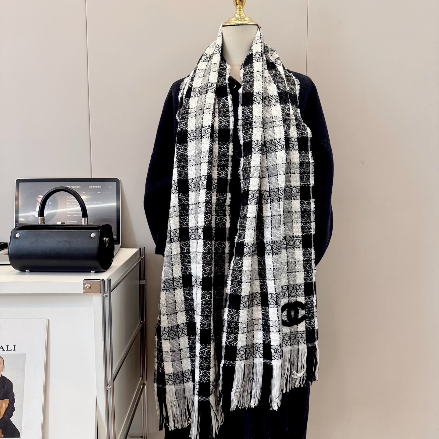 【CHANEL公式旗艦店】シャネル スカーフ 限定発売 送料無料-BRAND OFF
