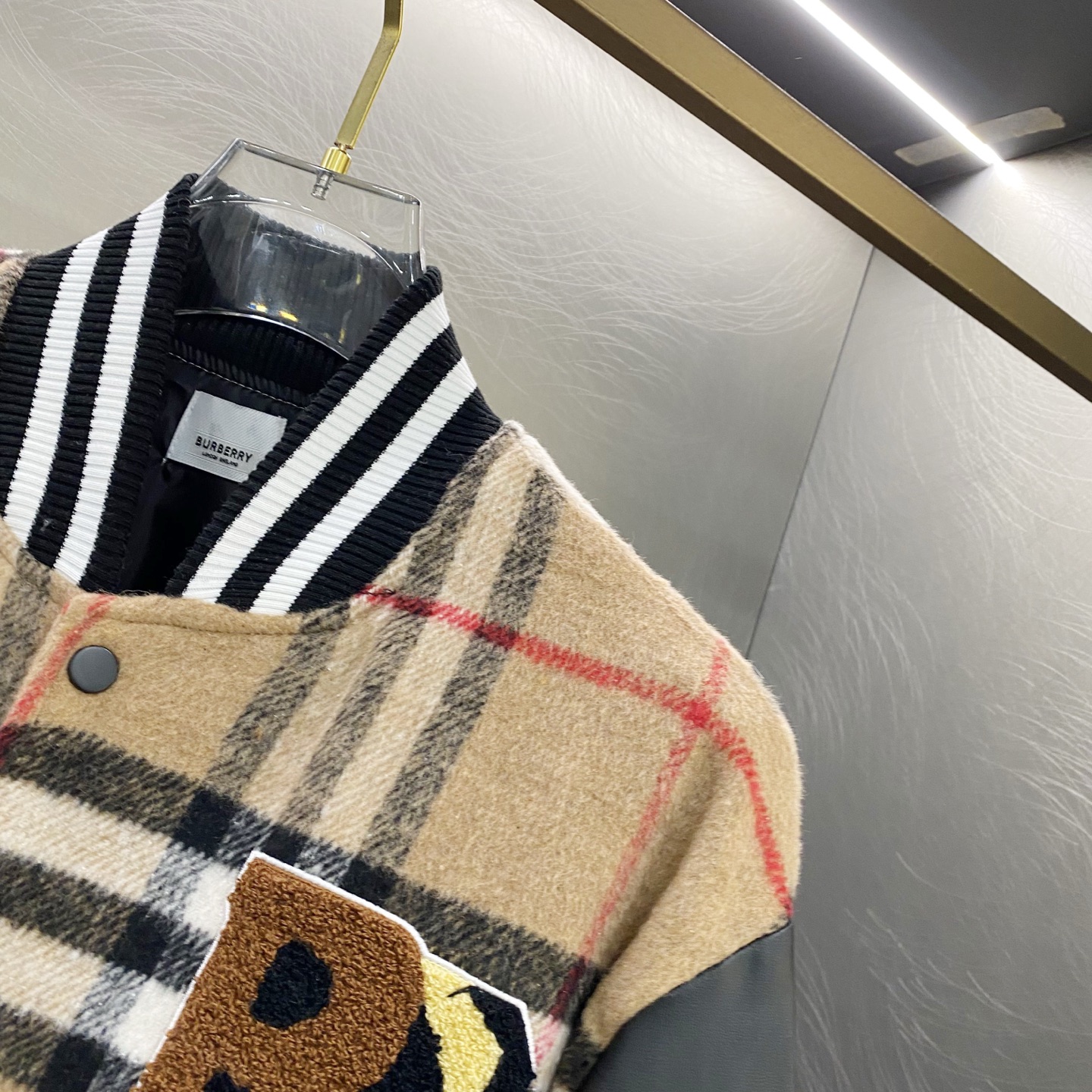 【BURBERRY旗艦店】バーバリー ジャケット 、ご好評に付き再入荷！-BRAND OFF