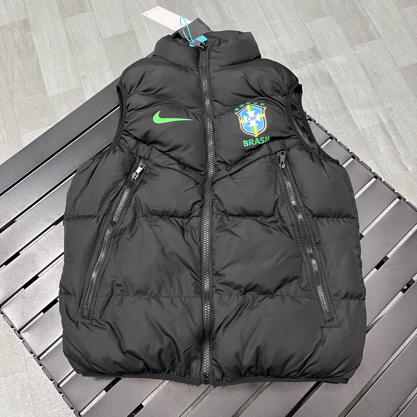 【NIKE旗艦店】ダウンベスト ご好評に付き再入荷！-BRAND OFF