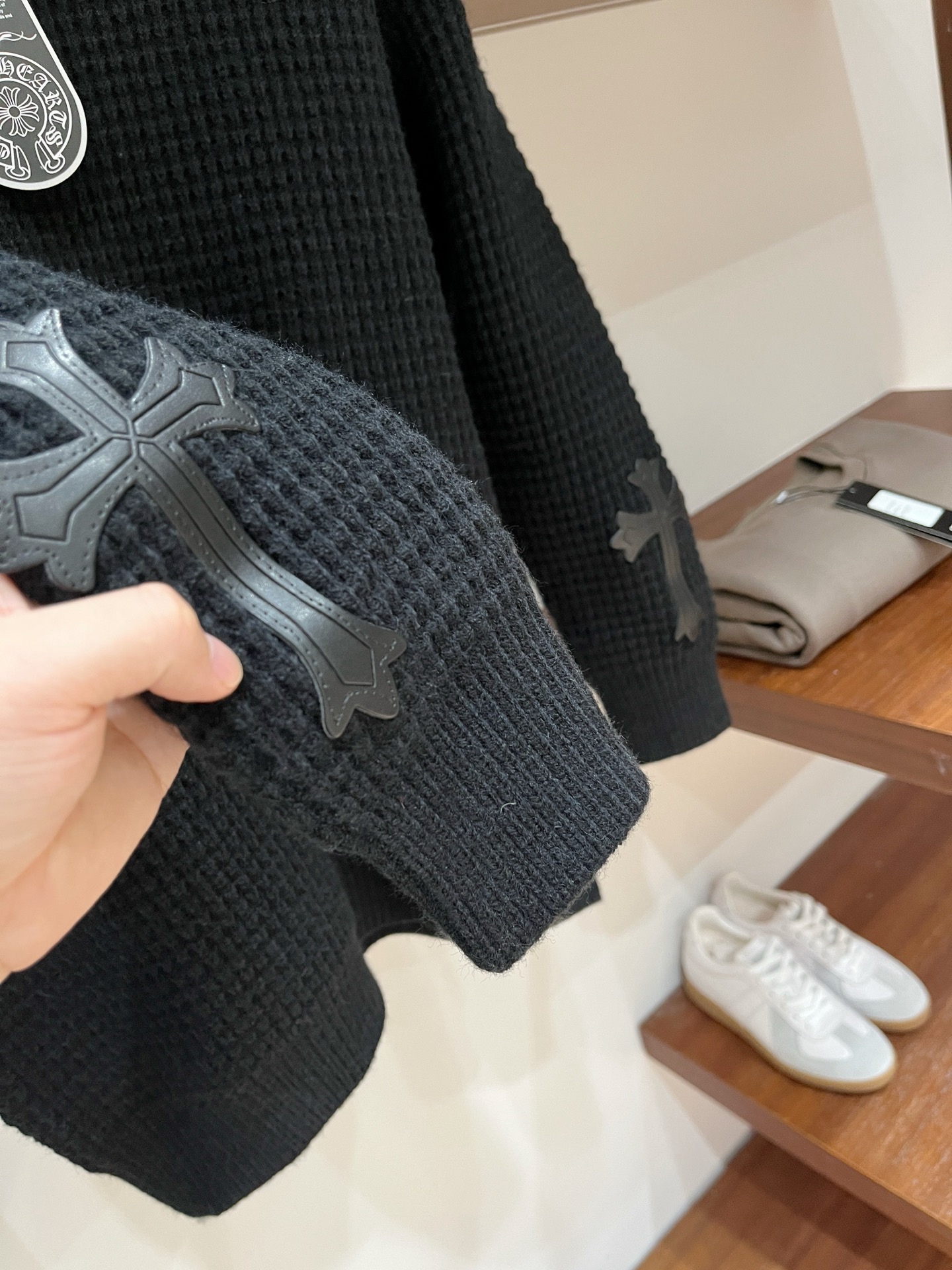 【CHROME HEARTS旗艦店】クロムハーツ セーター ご好評に付き再入荷！-BRAND OFF