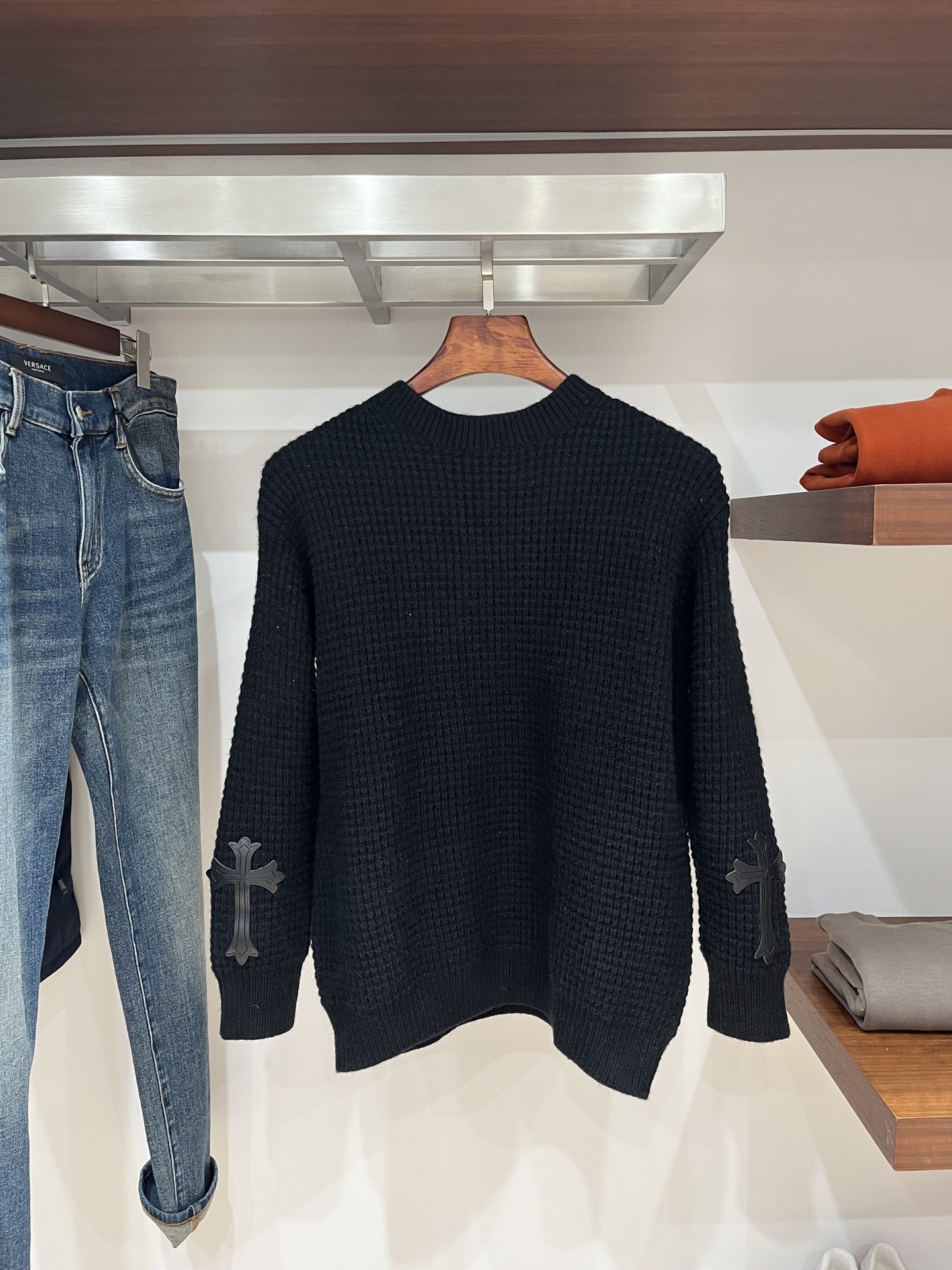 【CHROME HEARTS旗艦店】クロムハーツ セーター ご好評に付き再入荷！-BRAND OFF