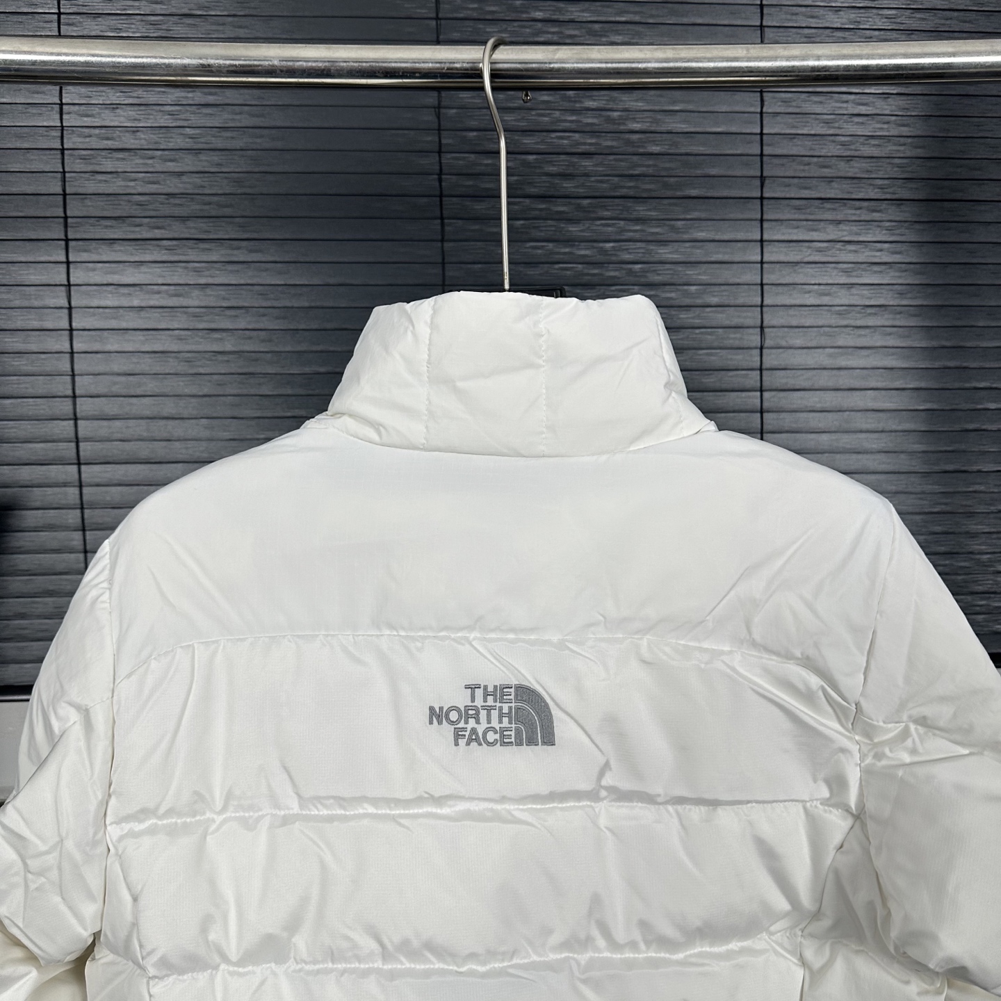 【The North Face 公式 旗艦店】女性用ダウンジャケット ご好評に付き再入荷！-BRAND OFF