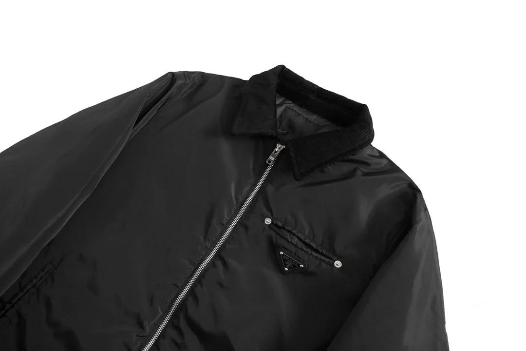 【PRADA旗艦店】プラダ ウールのジャケット ご好評に付き再入荷！-BRAND OFF