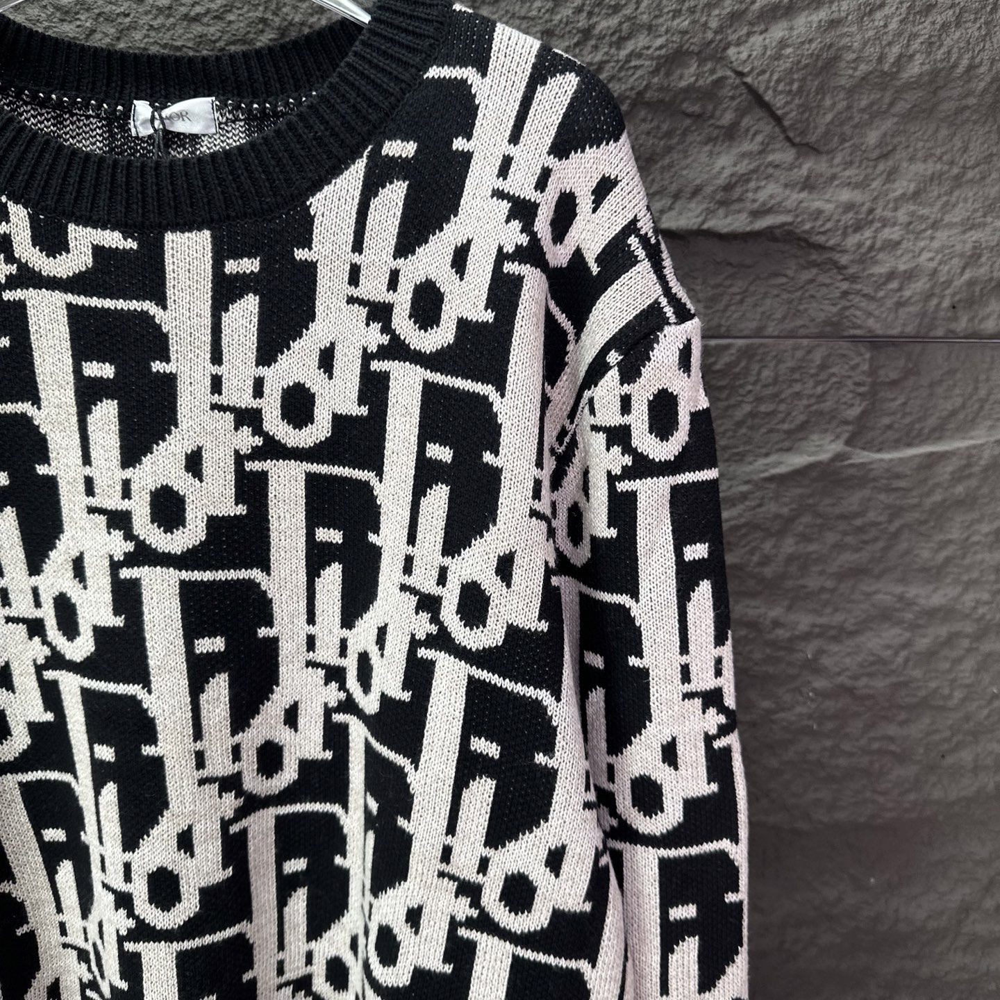 【DIOR旗艦店】ディオール セーター ご好評に付き再入荷！-BRAND OFF