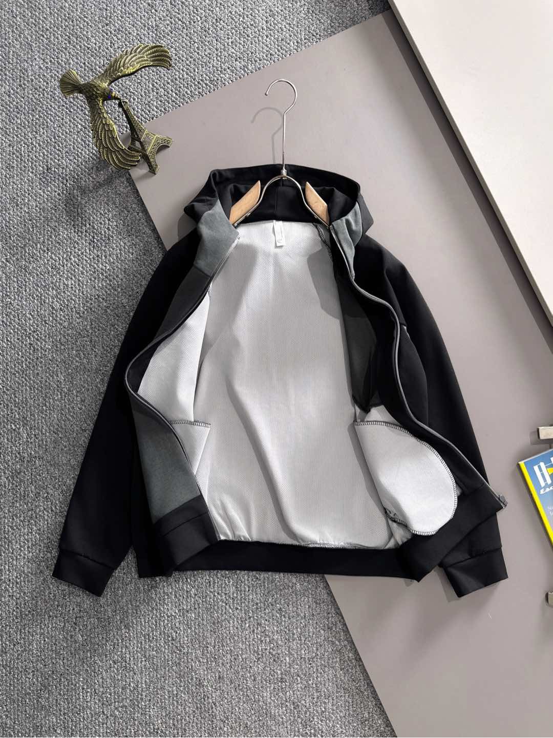【FENDI旗艦店】フェンディ ジャケット 、ご好評に付き再入荷！-BRAND OFF