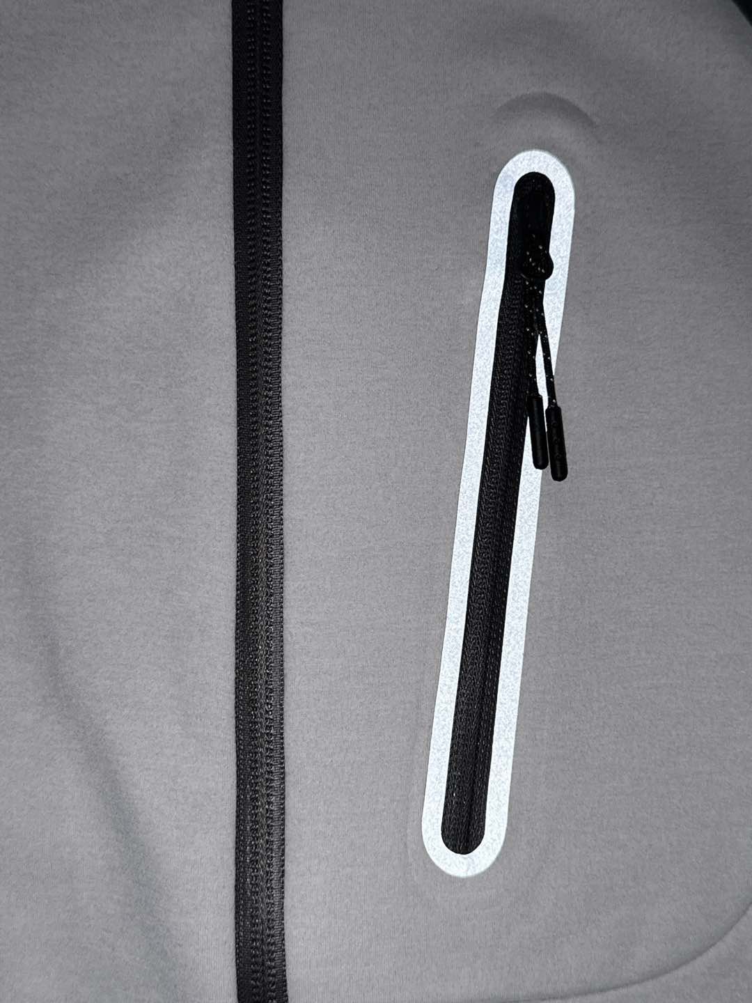 【FENDI旗艦店】フェンディ ジャケット 、ご好評に付き再入荷！-BRAND OFF