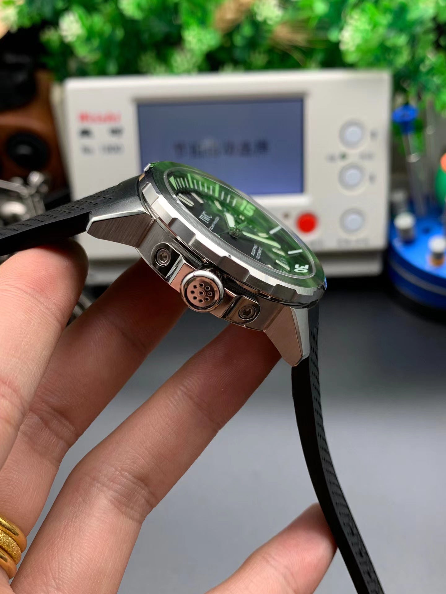 IWC アクアタイマー・オートマティック ブラック IW328802-BRAND OFF