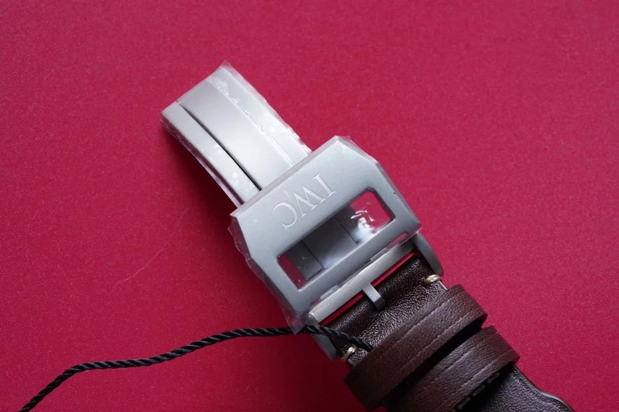 IWC ビッグパイロットウォッチ ヘリテージ IW501004-BRAND OFF