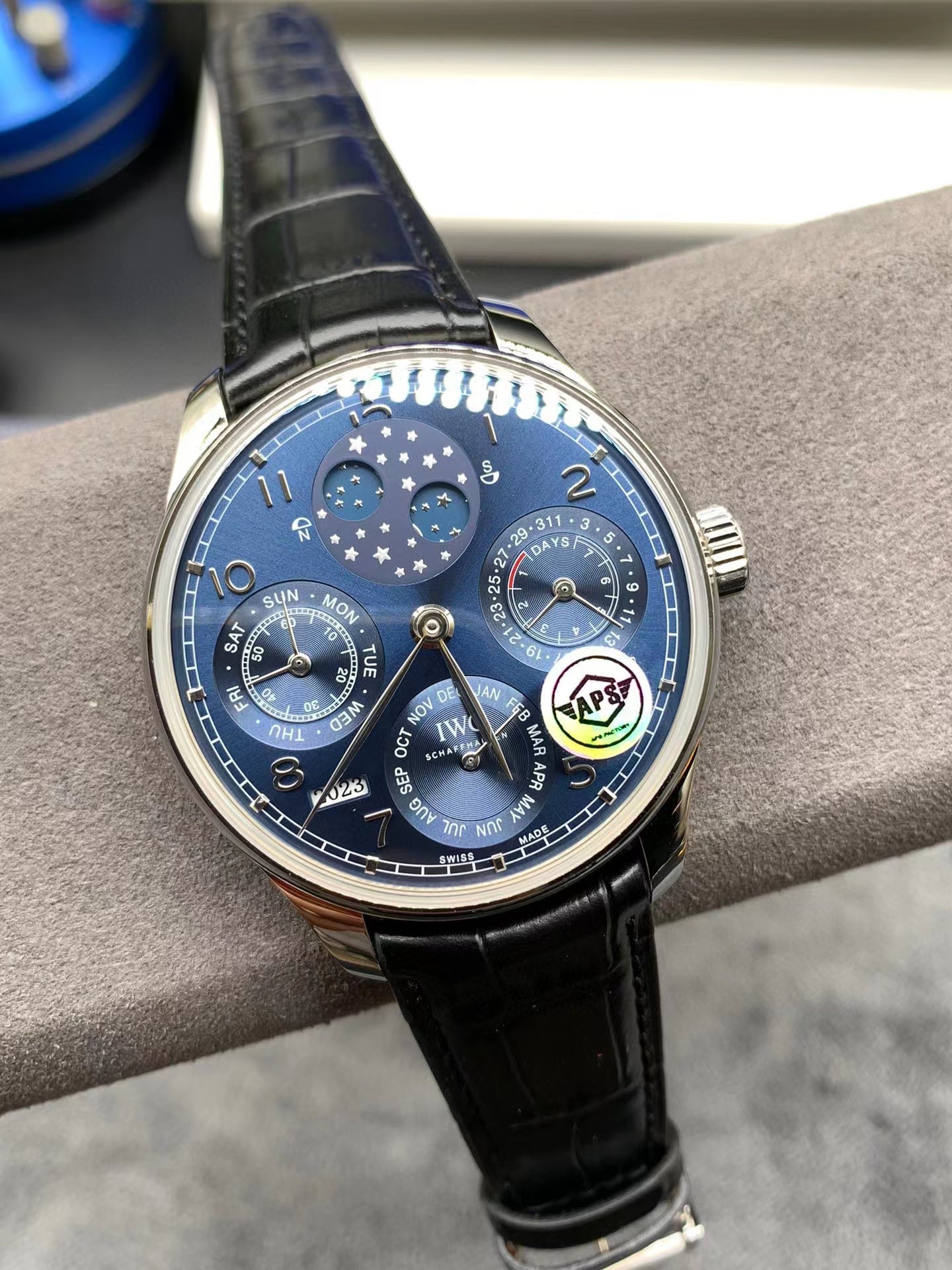 IWC ポルトギーゼ パーペチュアルカレンダー IW503401-BRAND OFF