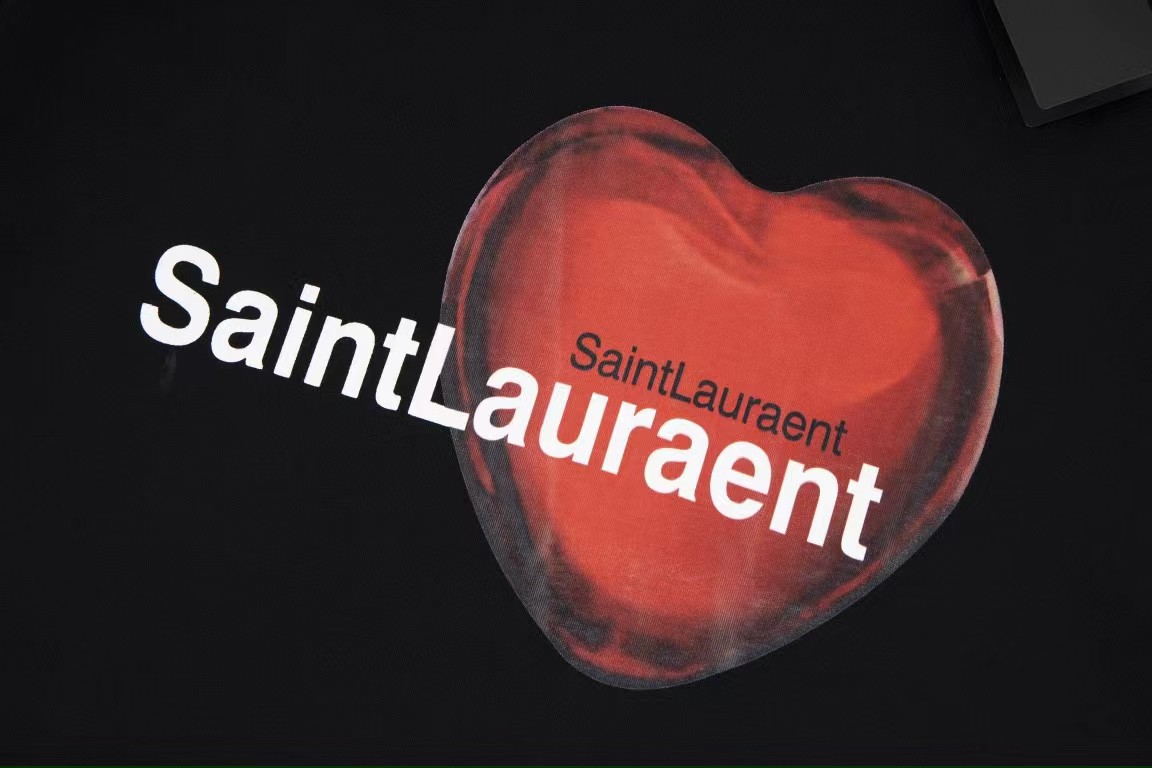 【YSL SAINT LAURENT 公式旗艦店】サンローラン Tシャツ ご好評に付き再入荷！-BRAND OFF