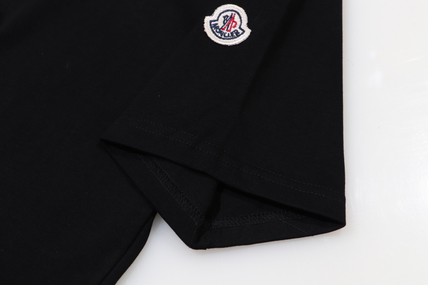 【2026】【MONCLER  公式旗艦店】モンクレール   Tシャツご好評に付き再入荷！-BRAND OFF
