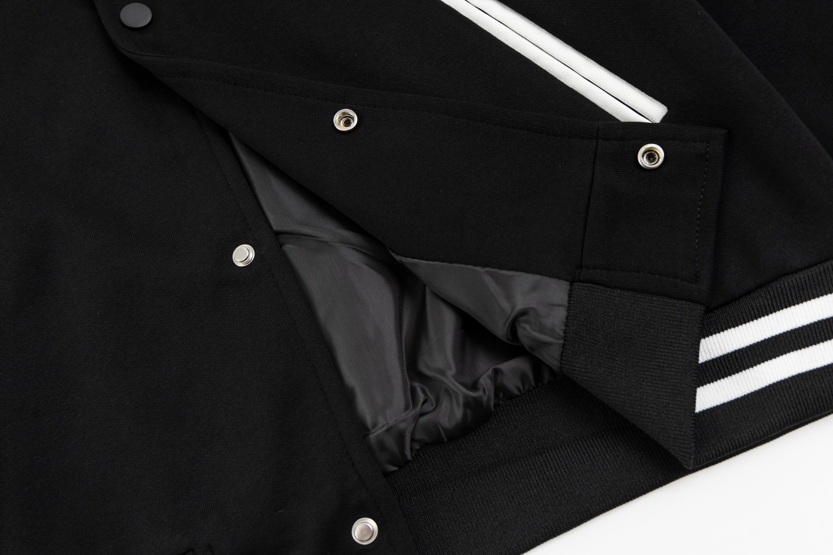 【SAINT LAURENT旗艦店】野球服のジャケット ご好評に付き再入荷！-BRAND OFF