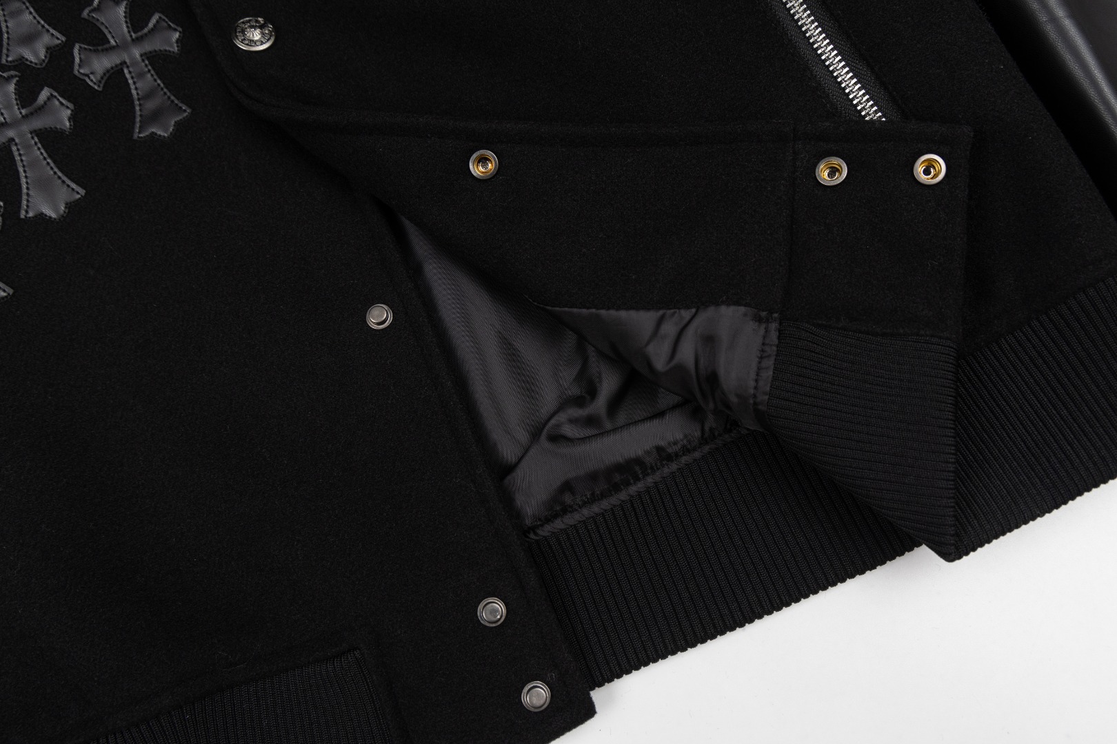 【CHROME HEARTS旗艦店】クロムハーツ ジャケット ご好評に付き再入荷！-BRAND OFF