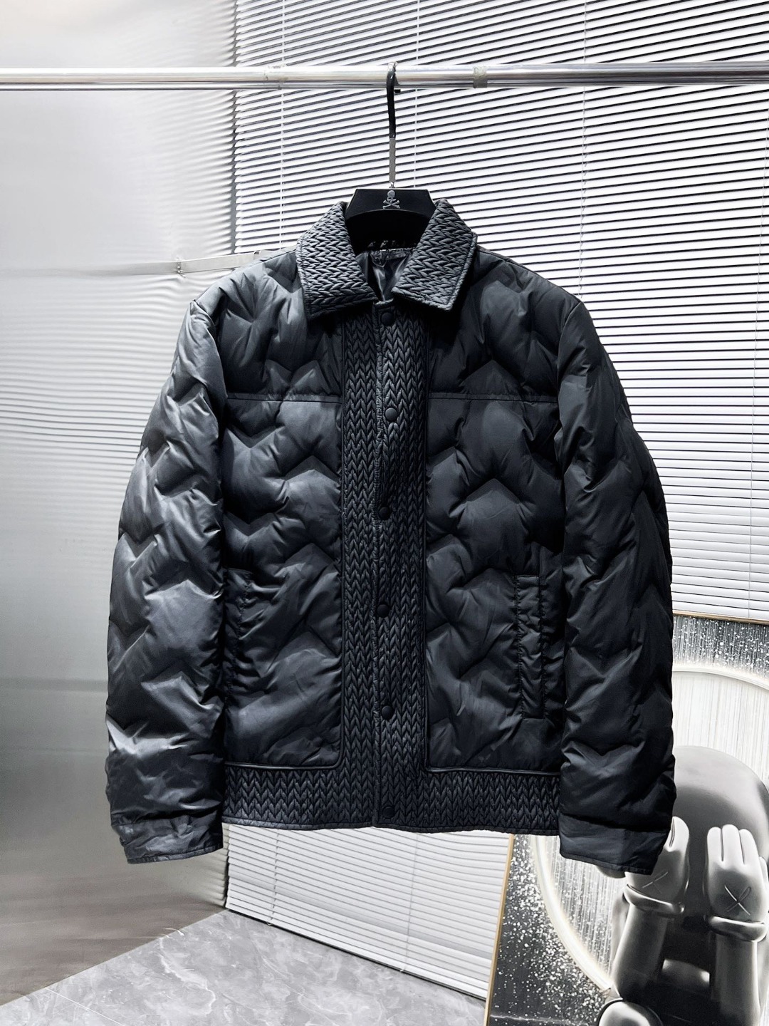 【PRADA旗艦店】プラダ ダウンジャケット ご好評に付き再入荷！-BRAND OFF
