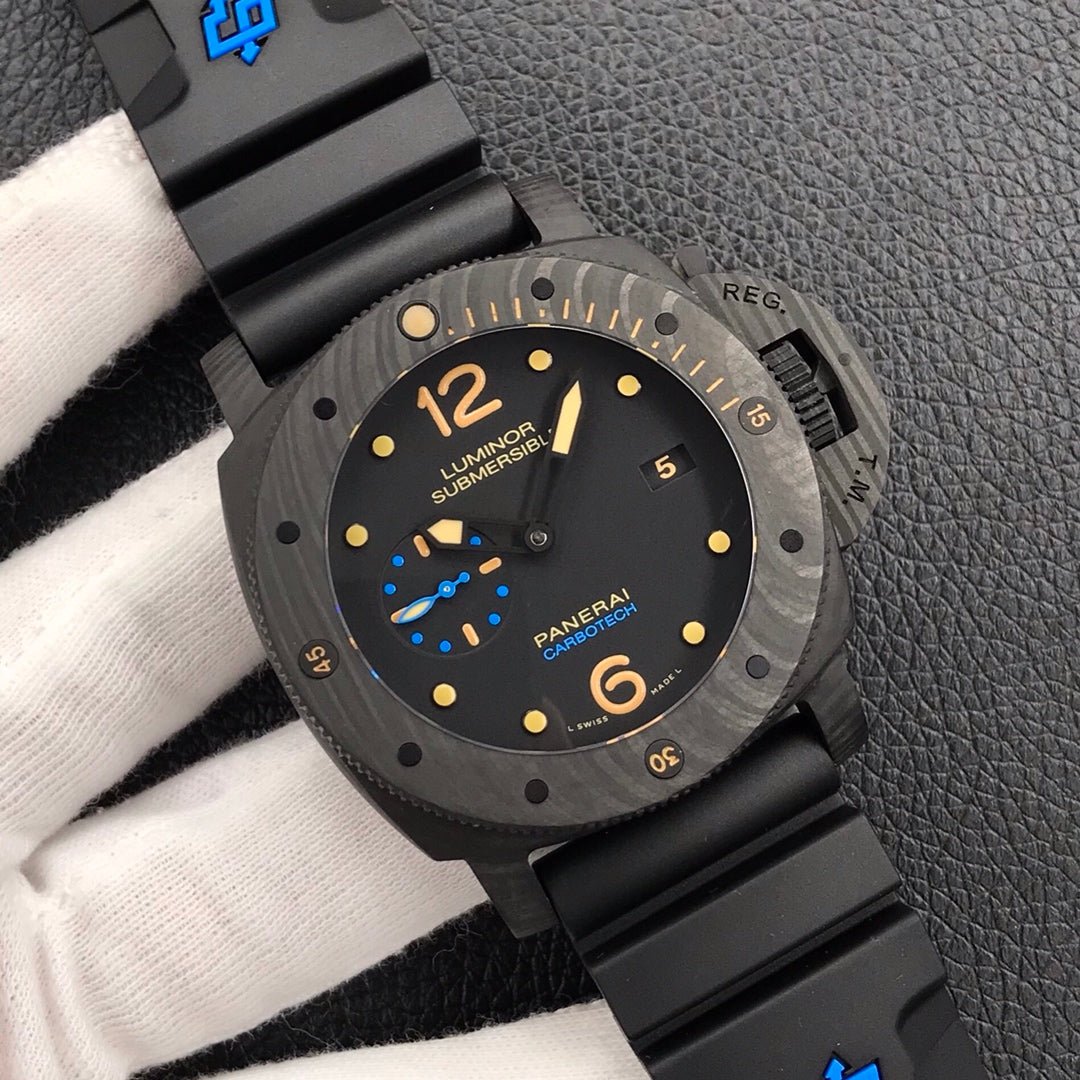 パネライ ルミノール サブマーシブル カーボテック PAM00616-BRAND OFF