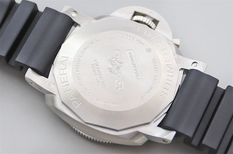 パネライ サブマーシブル クアランタクアトロ  PAM01229-BRAND OFF