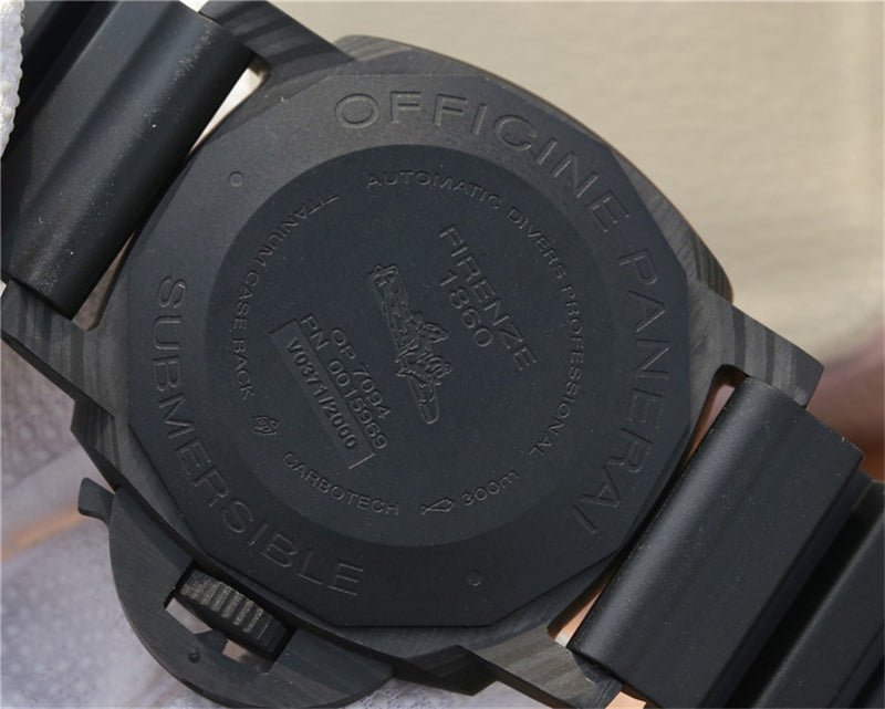 パネライサブマーシブル カーボテック PAM01616 47mm-BRAND OFF