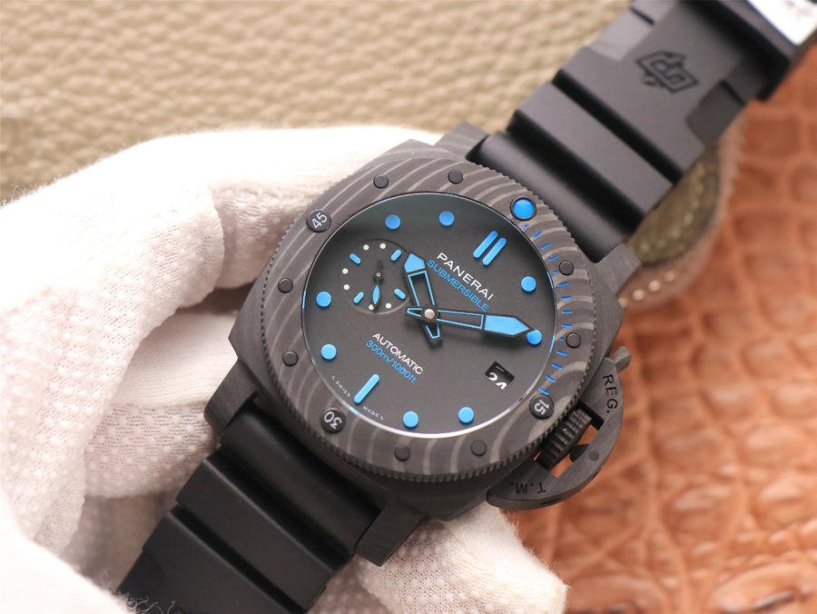 PANERAI パネライ サブマーシブル カーボテック™ PAM00960-BRAND OFF