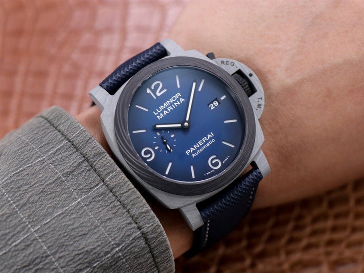 PANERAI パネライ ルミノール マリーナ フィブラテック™ PAM01663-BRAND OFF