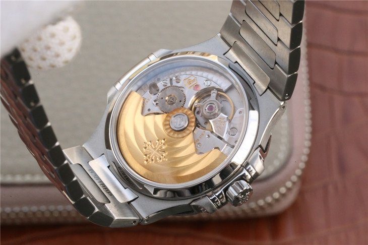 PATEK PHILIPPEパテック・フィリップ ノーチラス 7118/1A-011-BRAND OFF