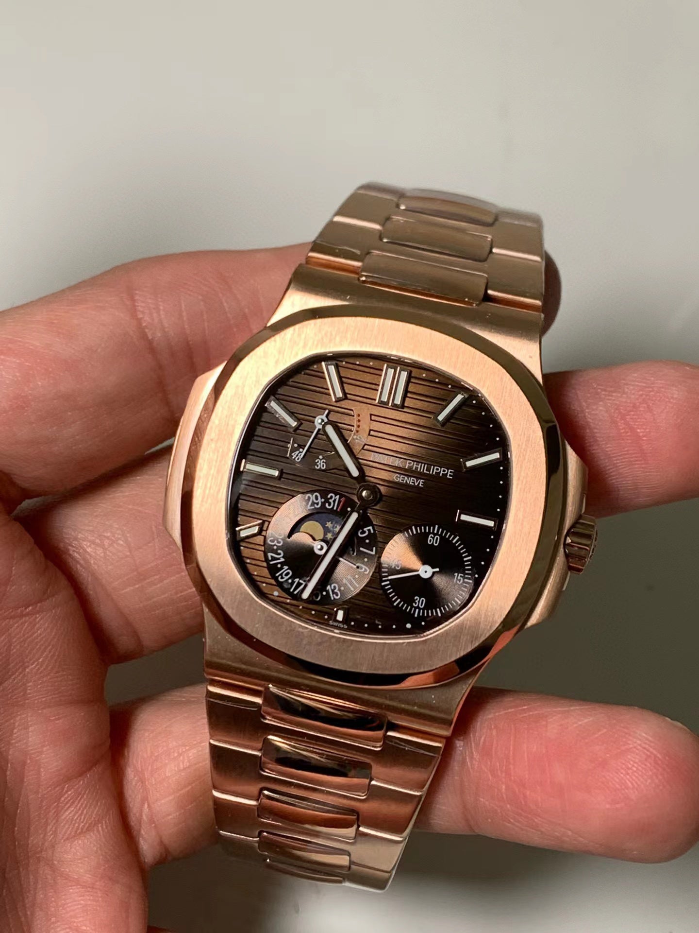 パテックフィリップ ノーチラス PATEK PHILIPPE NAUTILUS 5712R-001-BRAND OFF