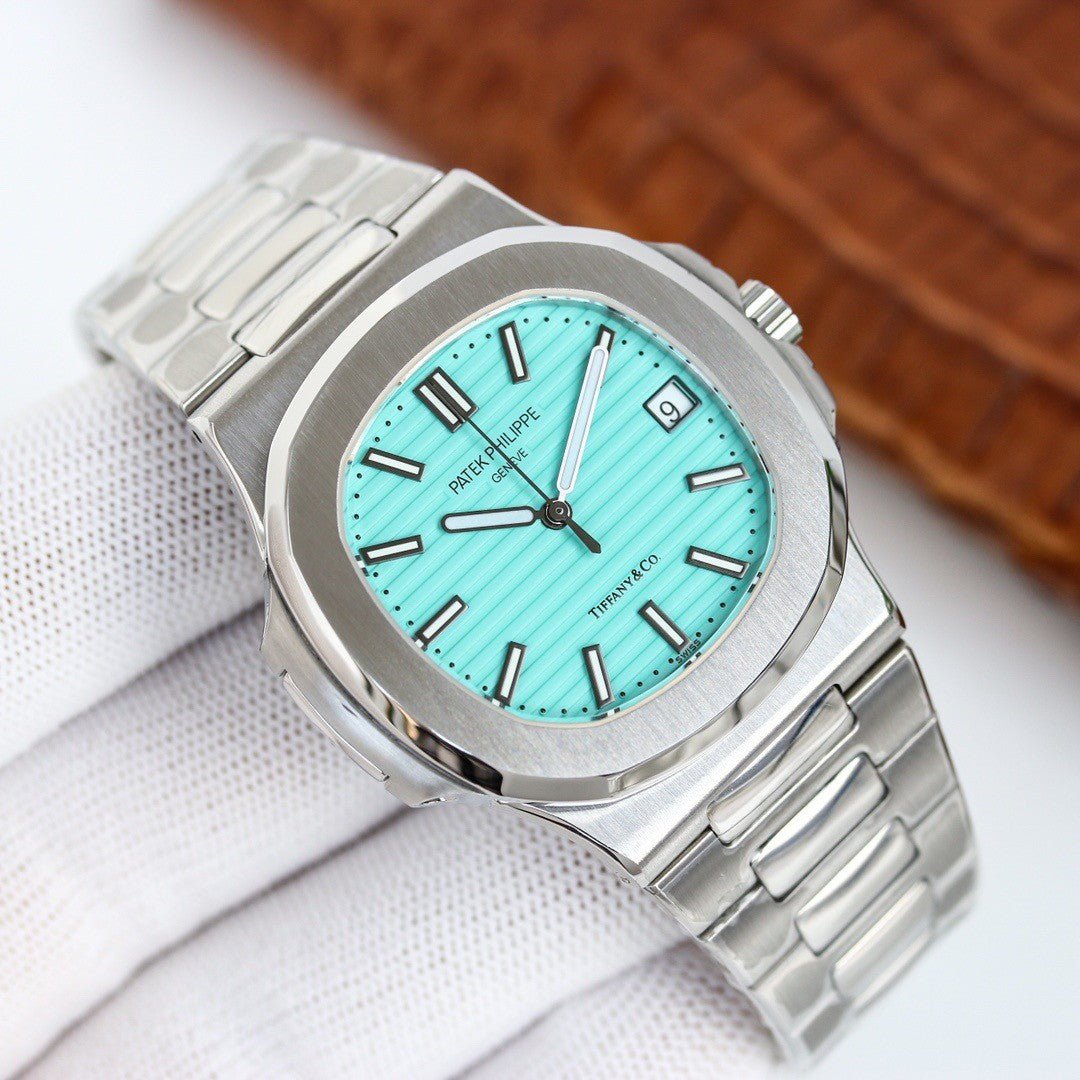 パテックフィリップPatek Philippe＆TIFFANY ノーチラス5711/1A-018-BRAND OFF