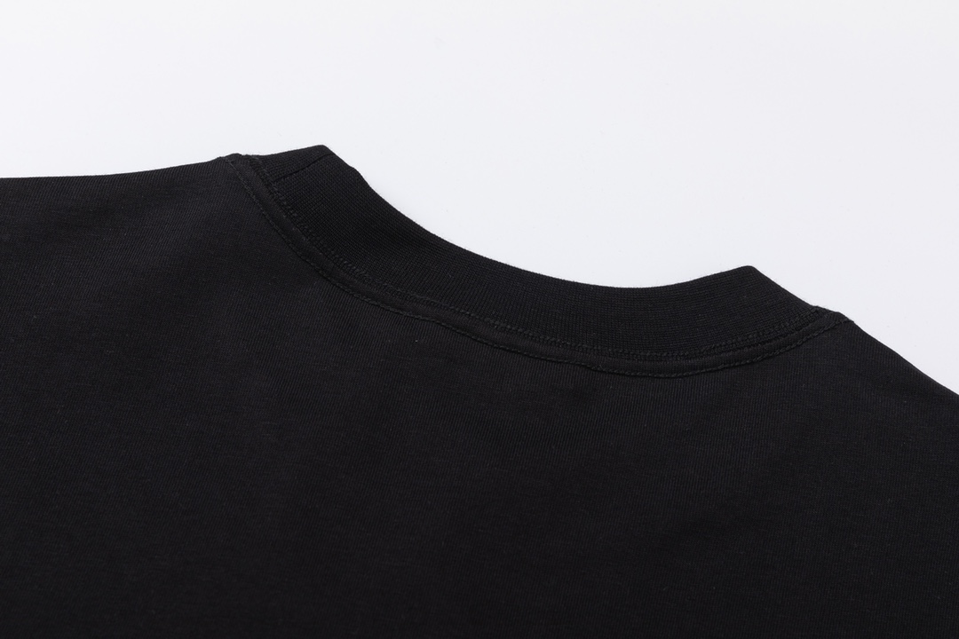 【2026】【 BALENCIAGA  公式旗艦店】バレンシアガ   Tシャツご好評に付き再入荷！-BRAND OFF