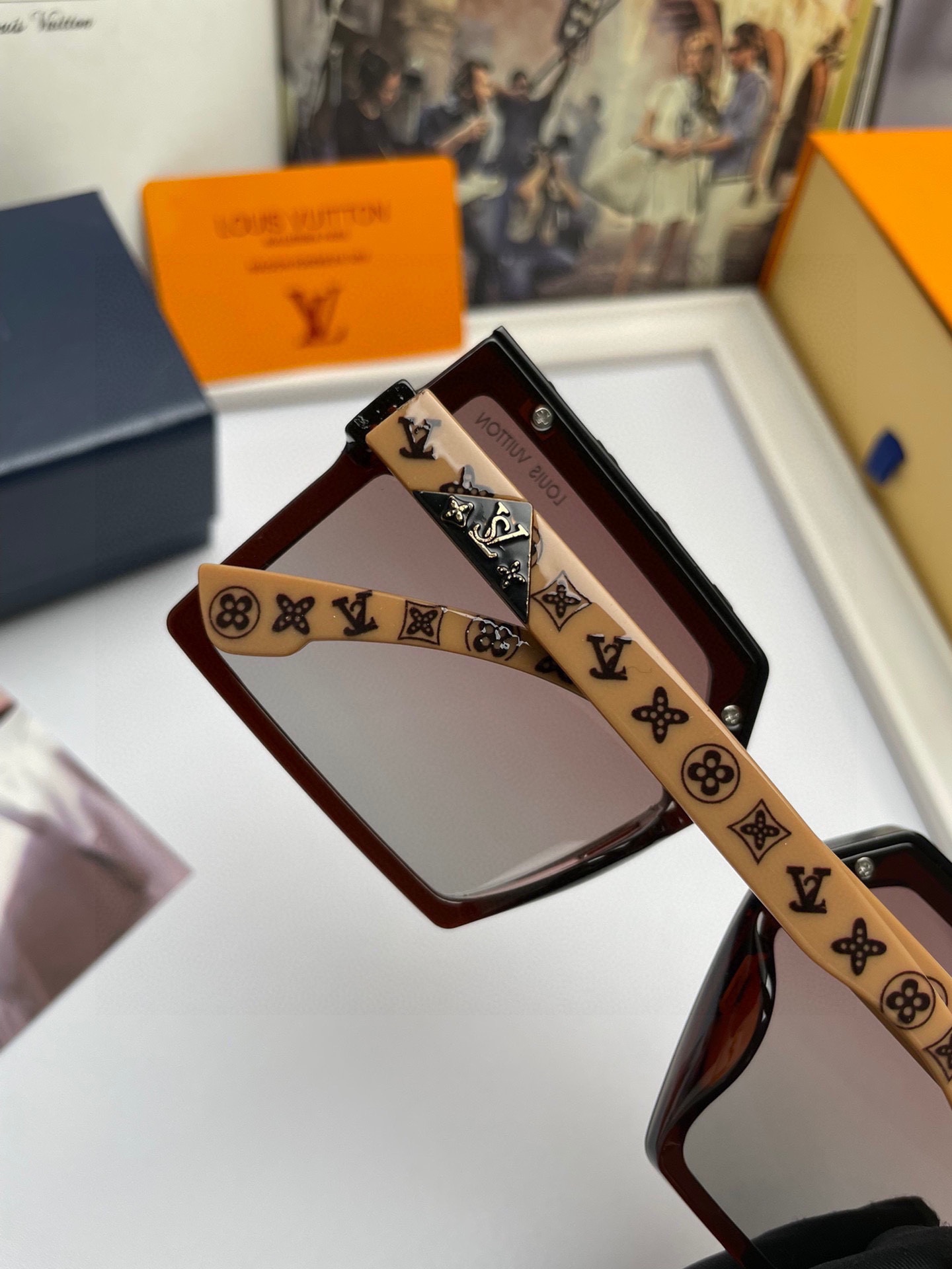 LOUIS VUITTON (ルイヴィトン) サングラス-BRAND OFF