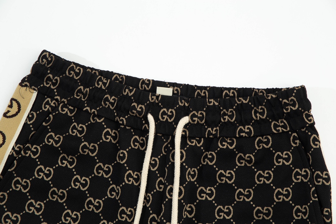 【GUCCI  公式旗艦店】クッチ   ショートパンツ  ご好評に付き再入荷！-BRAND OFF
