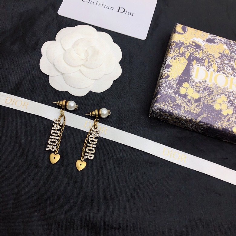 【DIOR】ディオール  ファッションスタイルのイヤリング-BRAND OFF