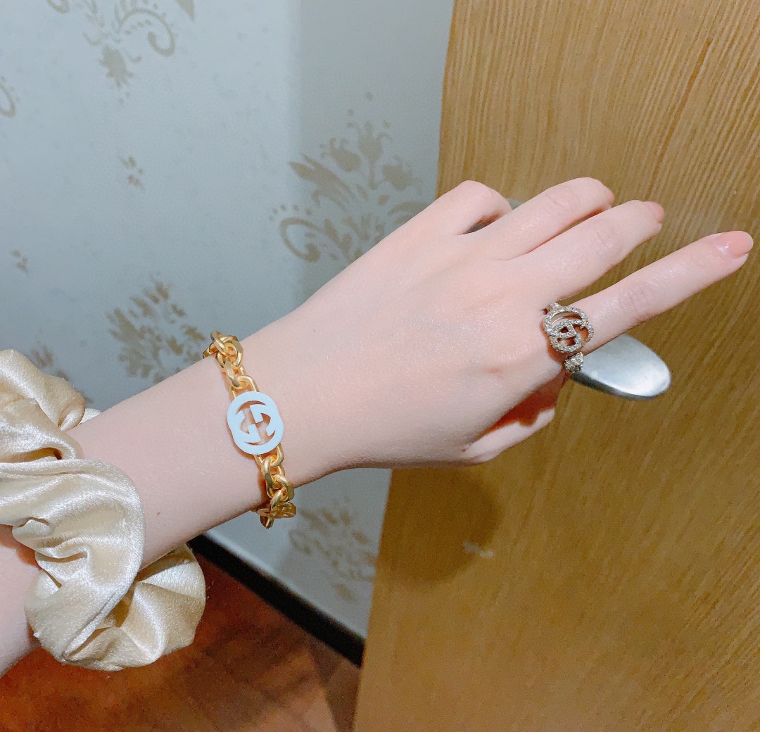 【2026】【GUCCI】クッチ  指輪-BRAND OFF