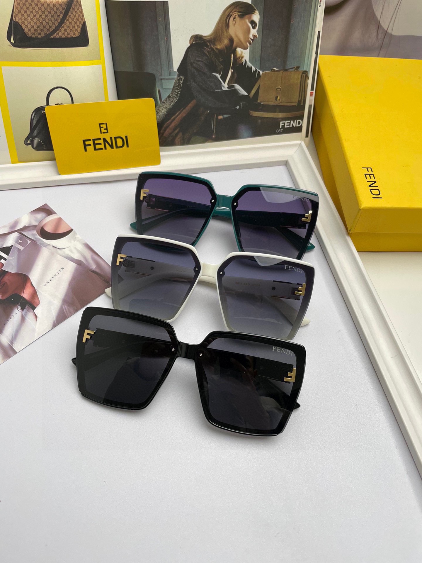 【2026】FENDI(フェンディ ) サングラス-BRAND OFF