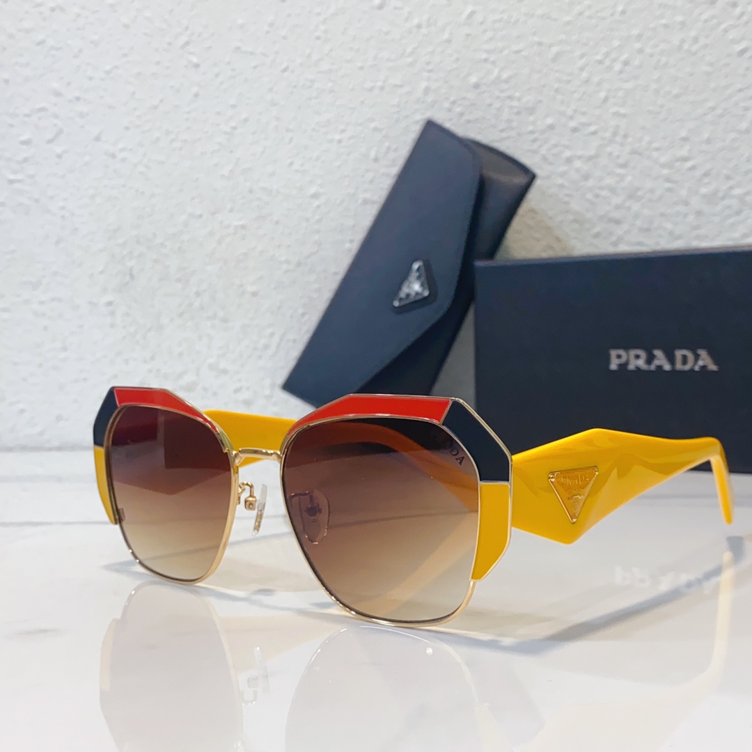 PRADA(プラダ) サングラス-BRAND OFF