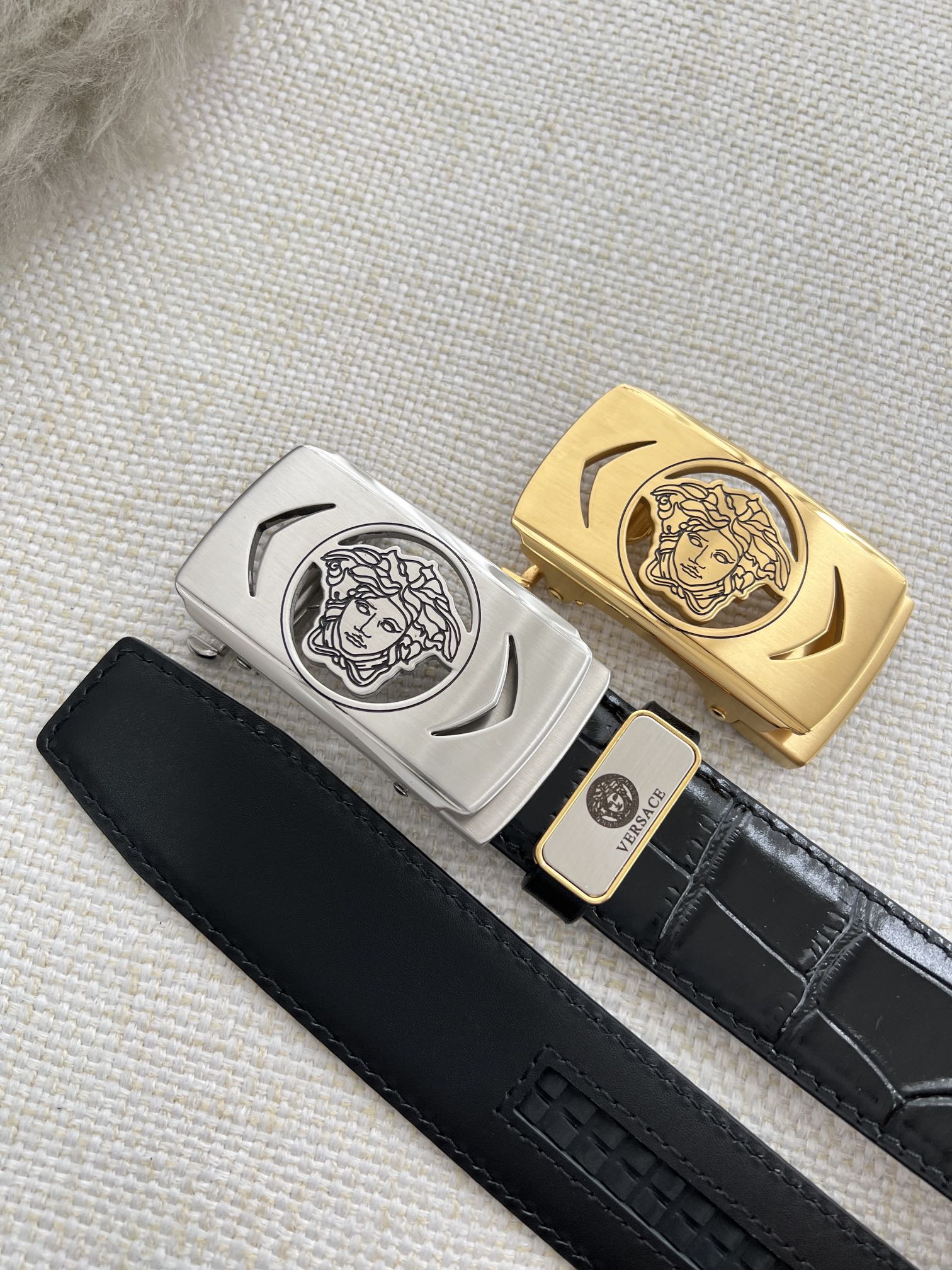 【VERSACE】(ヴェルサーチ) 3.5cmベルト メンズ-BRAND OFF