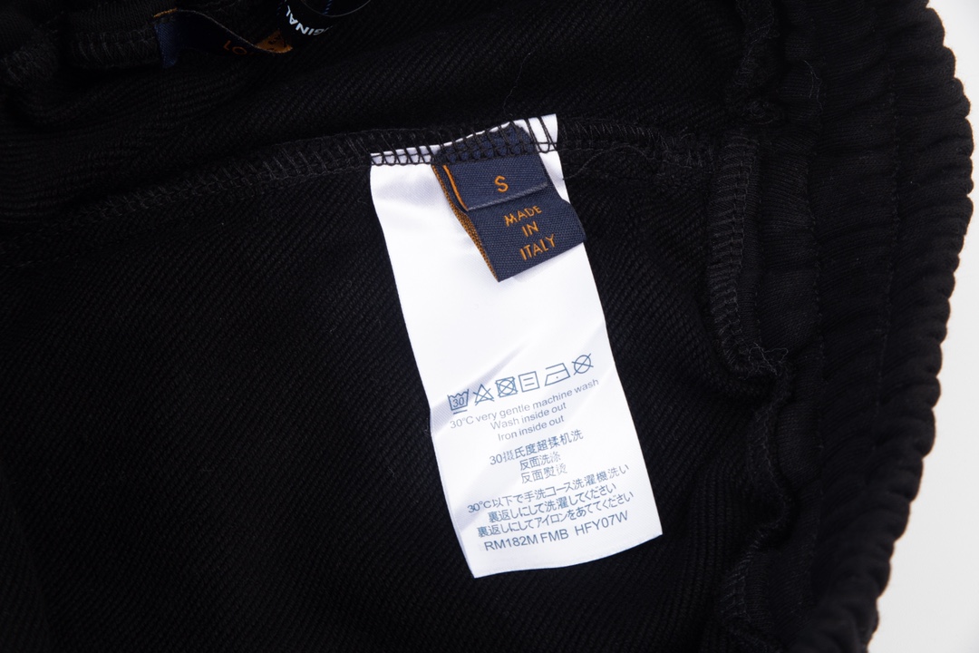 【2026】【LOUIS VUITTON   公式旗艦店】ルイヴィトン    ショートパンツご好評に付き再入荷！-BRAND OFF