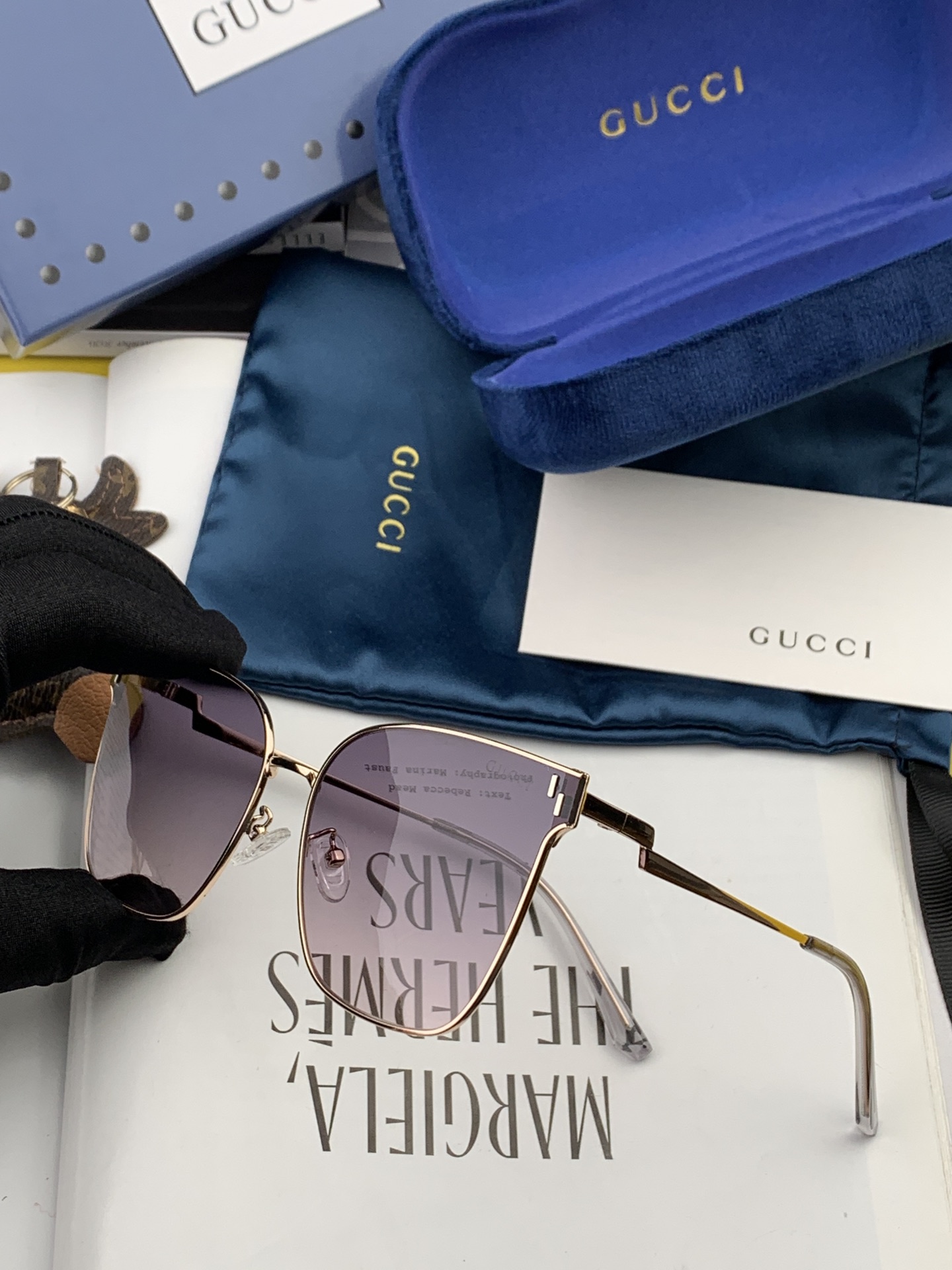 GUCCI(クッチ ) サングラス-BRAND OFF